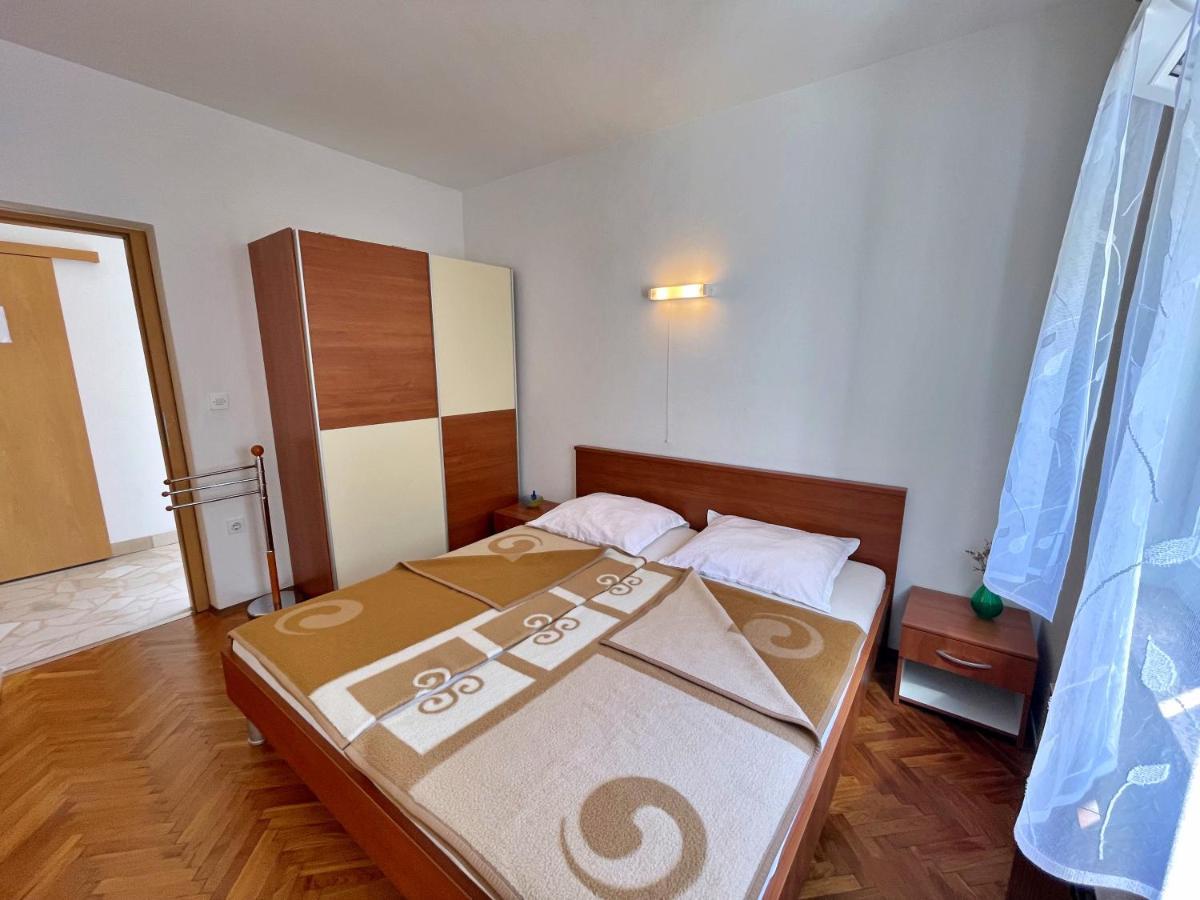 Apartments Bohovic Šilo Buitenkant foto